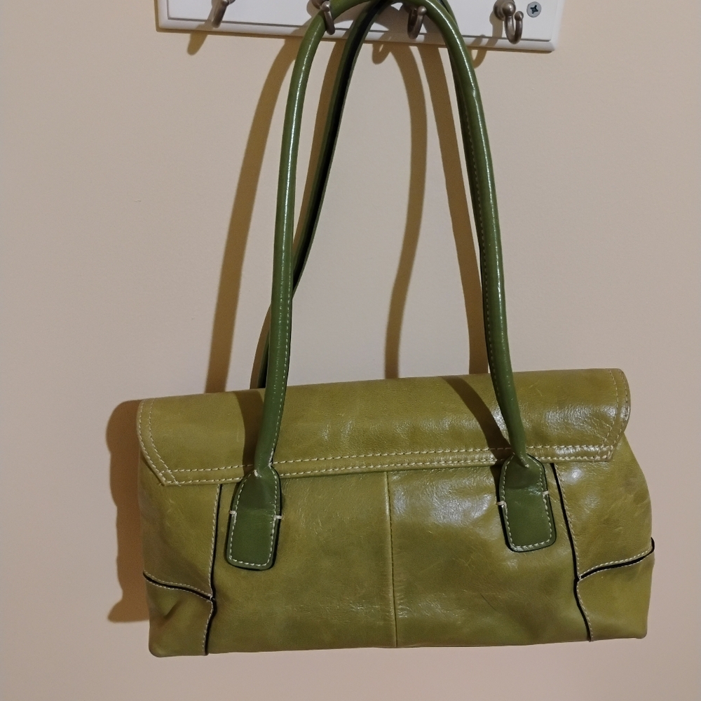 Green GIANI BERNINI Distressed Leather Shoulder Bag - Picture 3 of 14